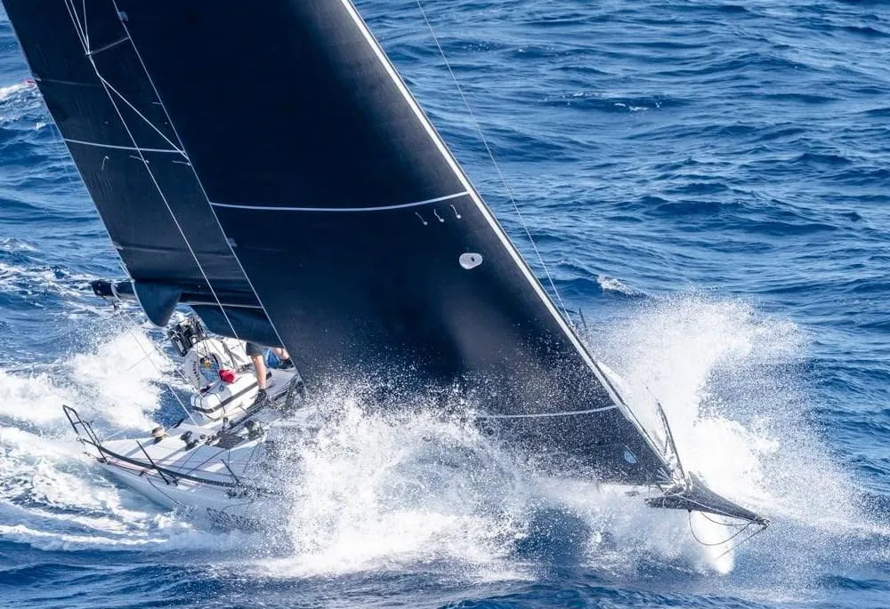 JPK 1180 Sunrise - Beating upwind.jpg