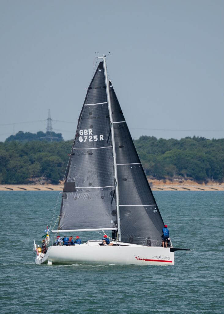 Hair of the Dog - Sunfast 3200 Cowes Week 26