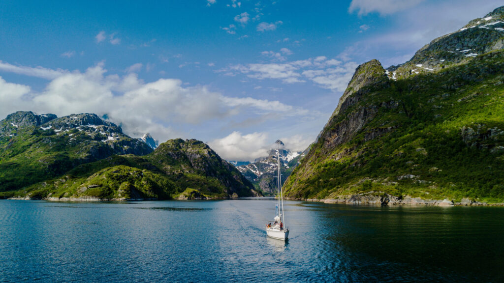 Fjord Sailing