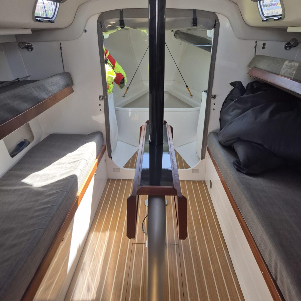 Darkwood - J121 - Saloon forward view